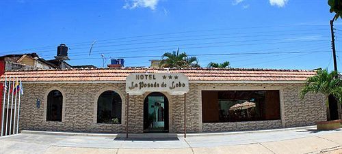Hotel & Suites La Posada De Lobo イキトス エクステリア 写真